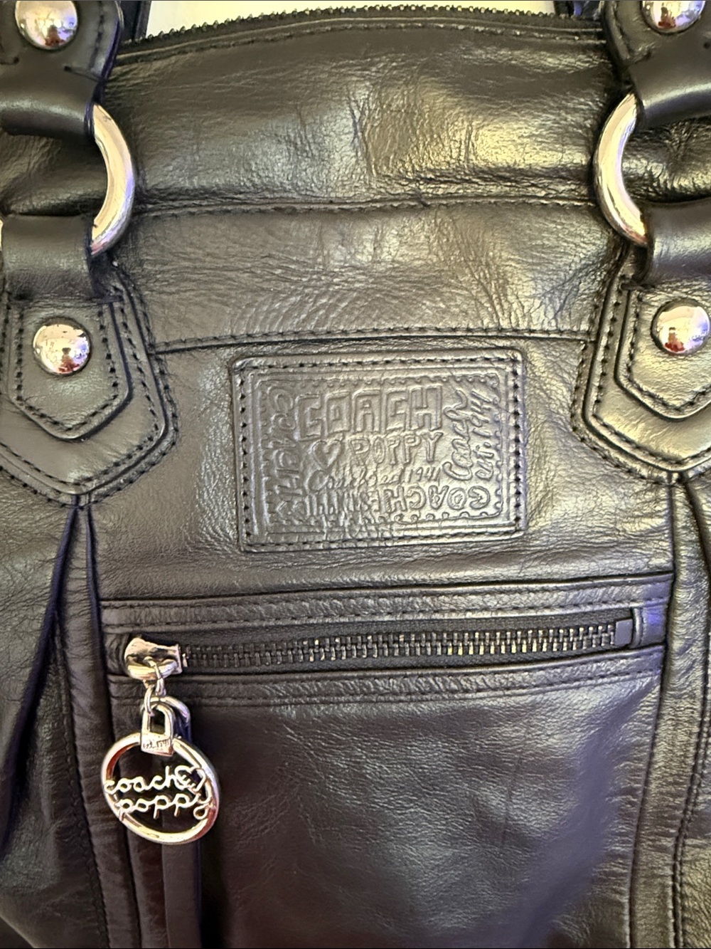 Coach Poppy Black Leather Shoulder Bag M1069-16283 Heart Charm - Picture 2 of 7
